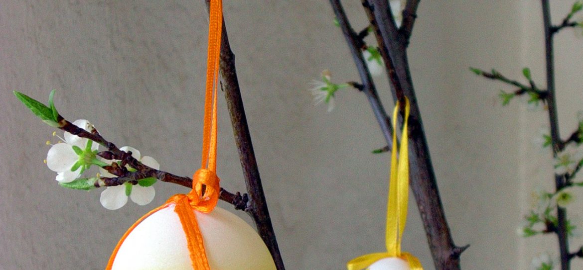 easter-1524297-1279x1705.jpg